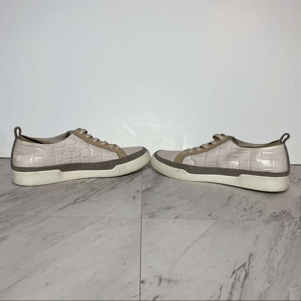27 Edit Valarie Sneaker - Picture 4 of 12